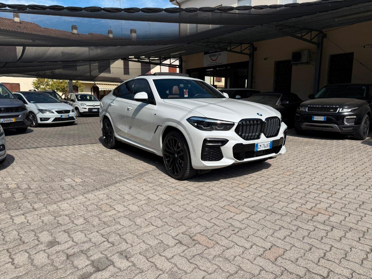 BMW X6 xdrive30d mhev 48V Msport PANORAMA