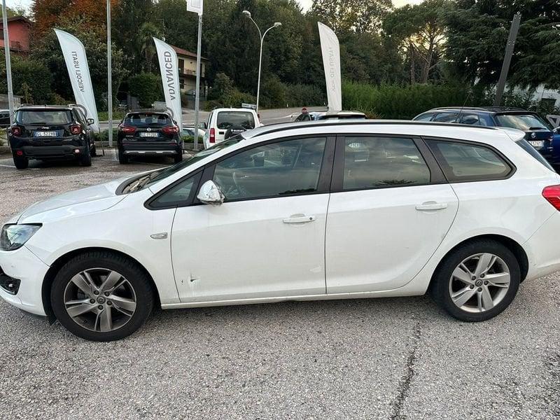 Opel Astra IV Sports Tourer 1.7 cdti Cosmo 125cv