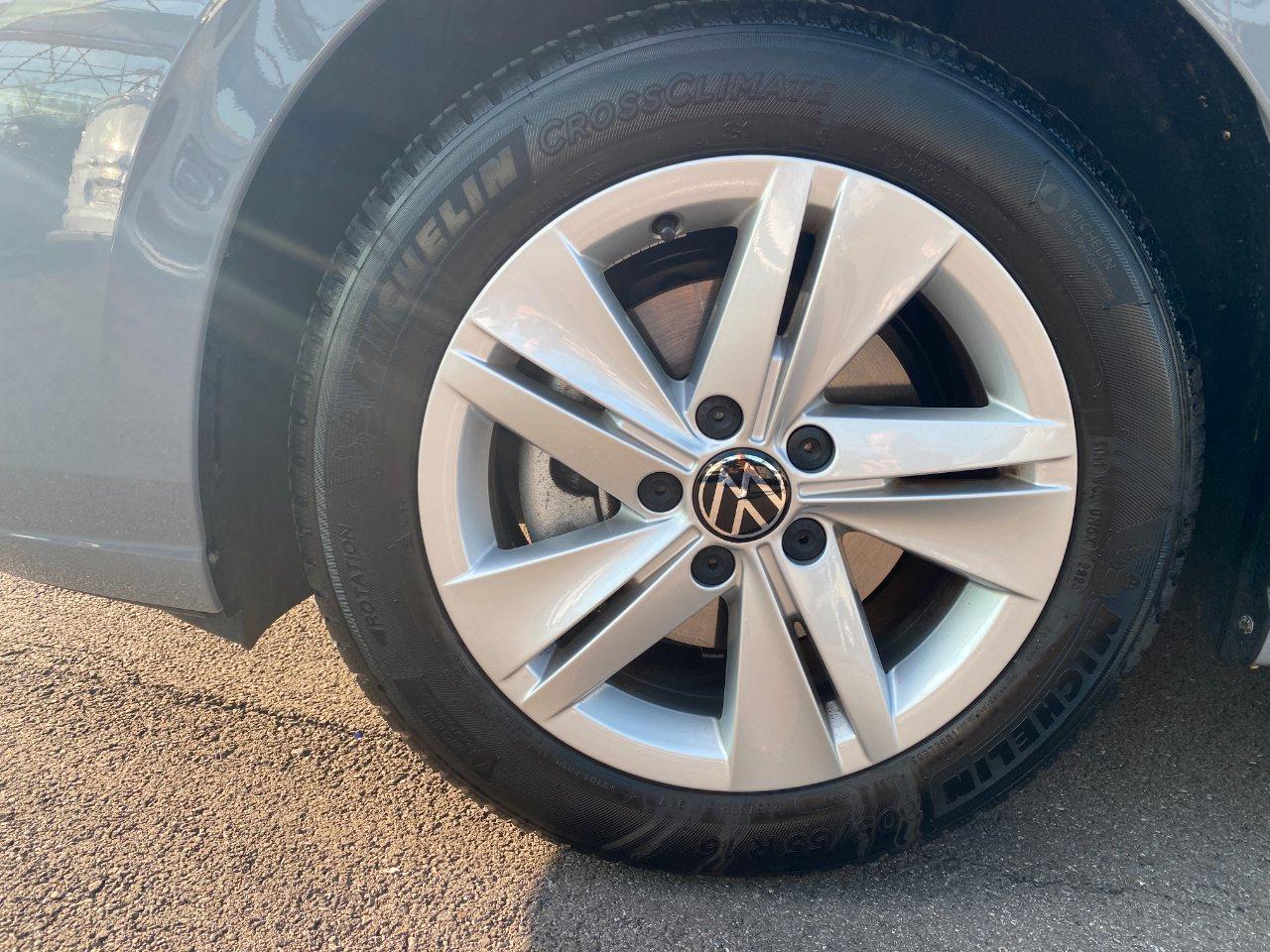 Volkswagen Golf 1.5 TSI 116 CV LIFE , HEAD-UP DISPLAY, WINTER PACK, FARI LED, CARPLAY