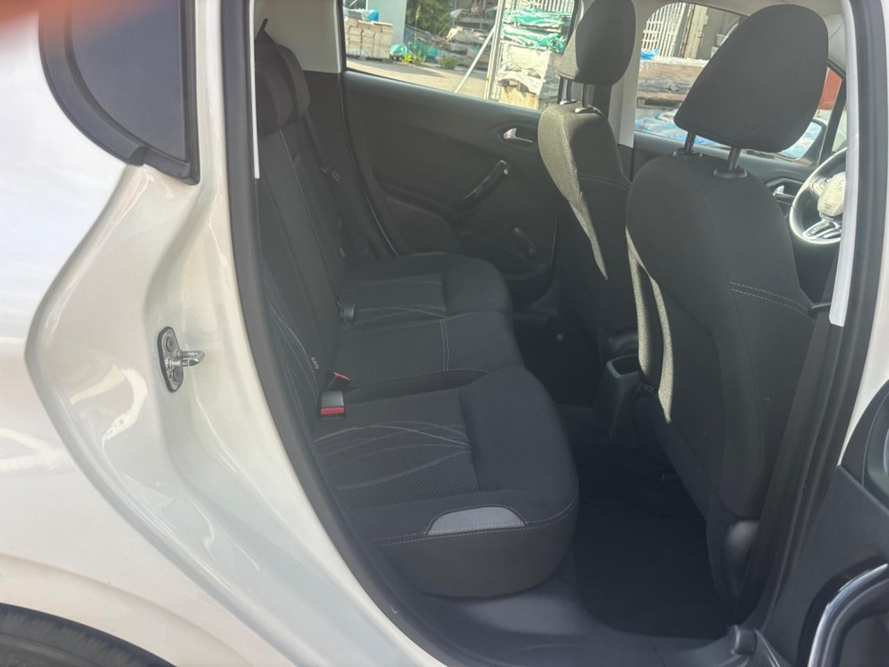 Peugeot 208 1.4 HDi 68 CV 5 porte Active
