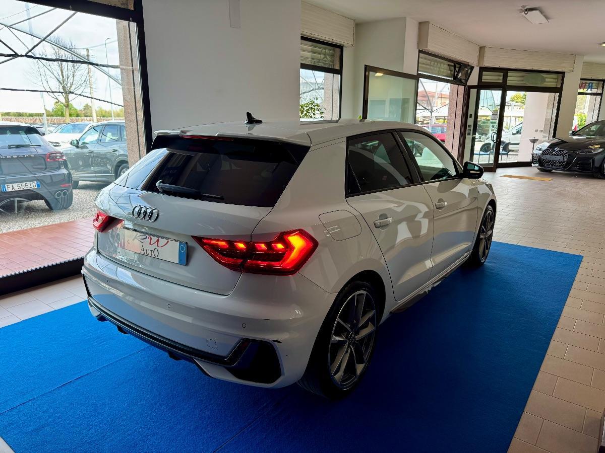 AUDI - A1 Sportback - A1 SPB 30 TFSI S line edition