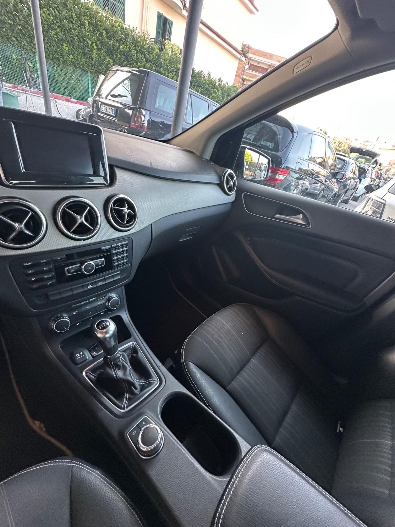 Mercedes-benz B 180 CDI Premium