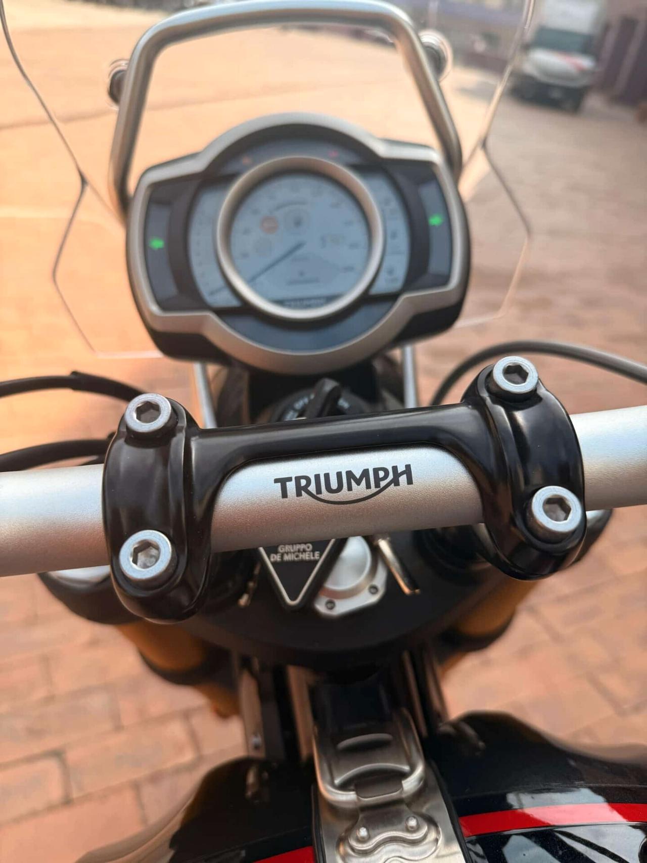 TRIUMPH SCRAMBLER 1200 XE