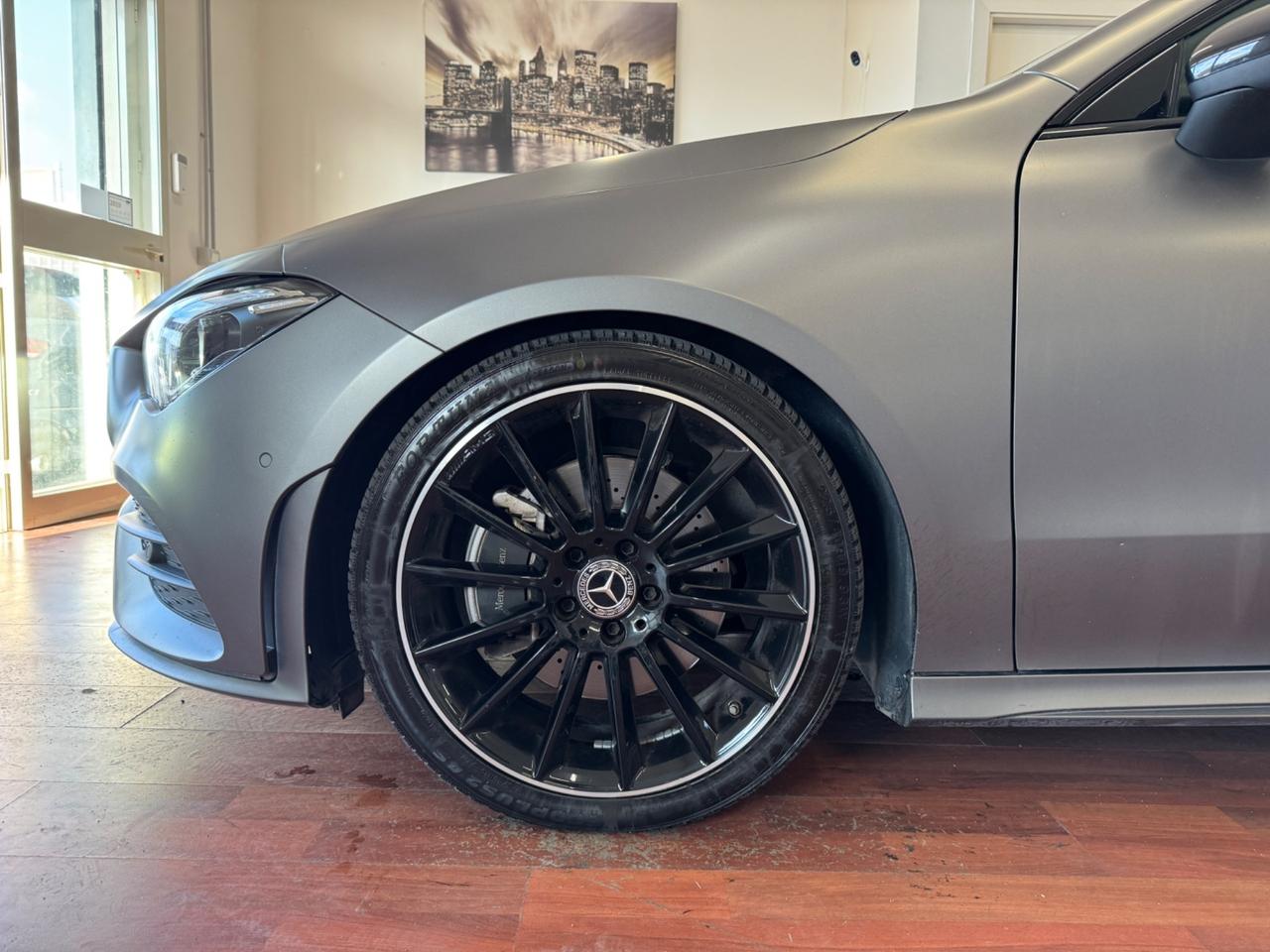 MERCEDES-BENZ CLA 200 d AUT. PREMIUM AMG / TETTO