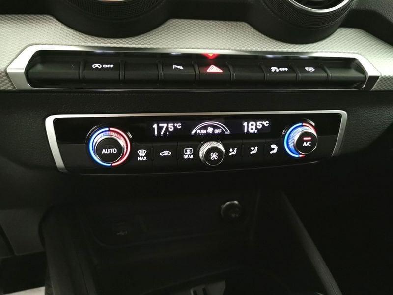 Audi Q2 40 2.0 tfsi Admired Advanced quattro s-tronic