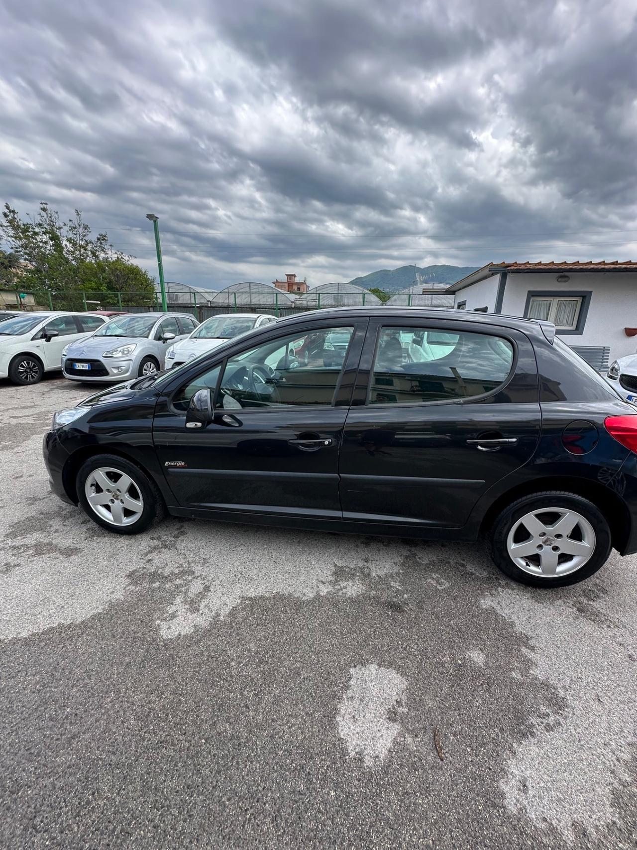 Peugeot 207 1.4 VTi 95CV 5p. XS