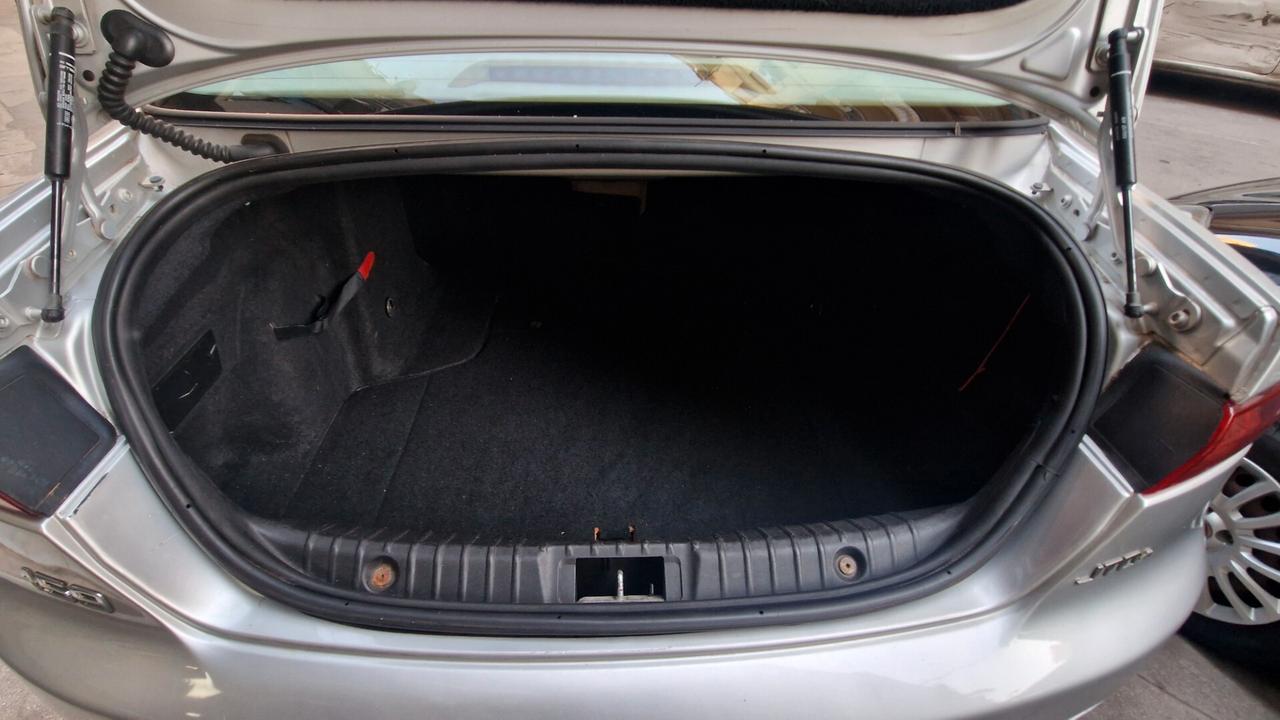 Alfa Romeo 159 1.9 JTDm 16V Progression