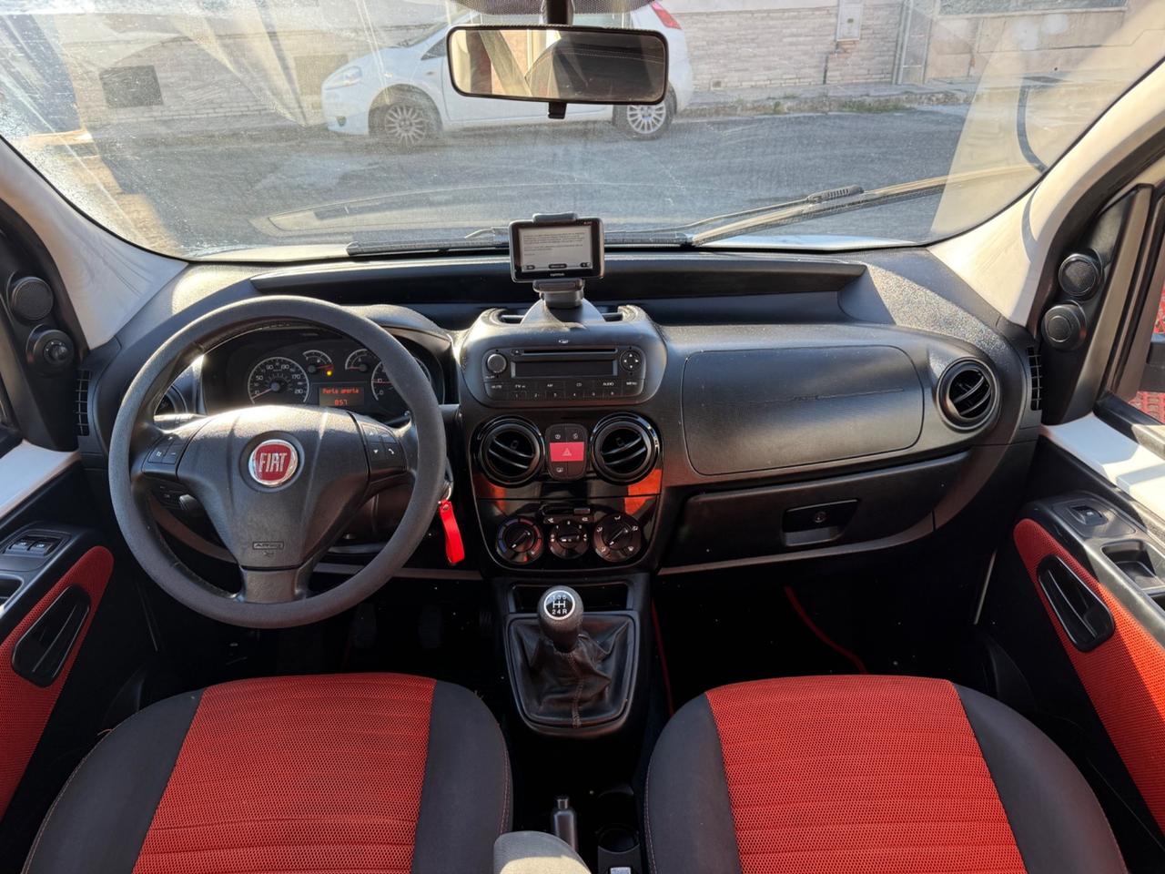 Fiat Qubo 1.3 MJT 95 CV Trekking con navigatore
