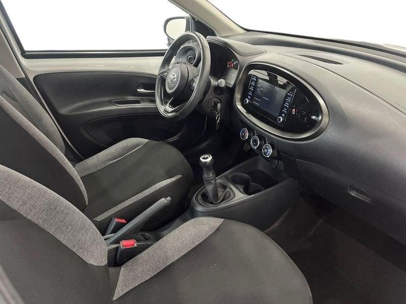 Toyota Aygo X Aygo X 1.0 Active 72cv