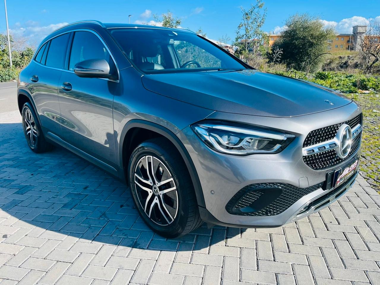 Mercedes-benz GLA 200D DA VETRINA
