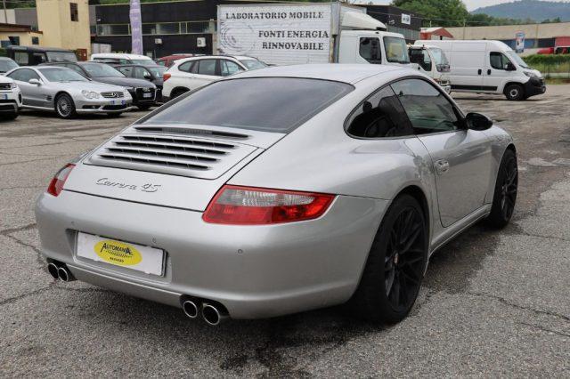PORSCHE 911 Carrera 4S Coupé