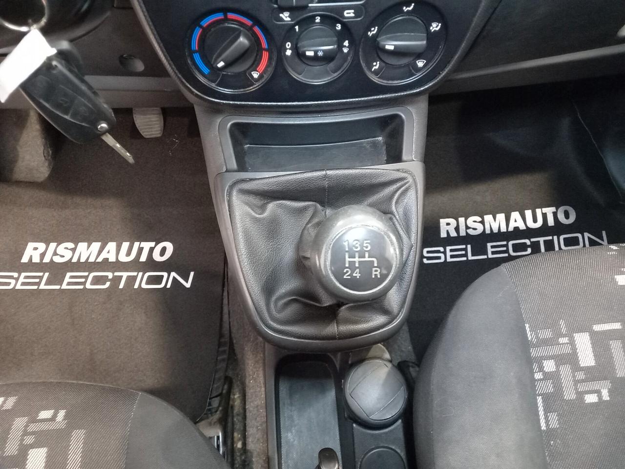 Fiat Fiorino 1.4 8V Combi Semivetrato Natural Power SX