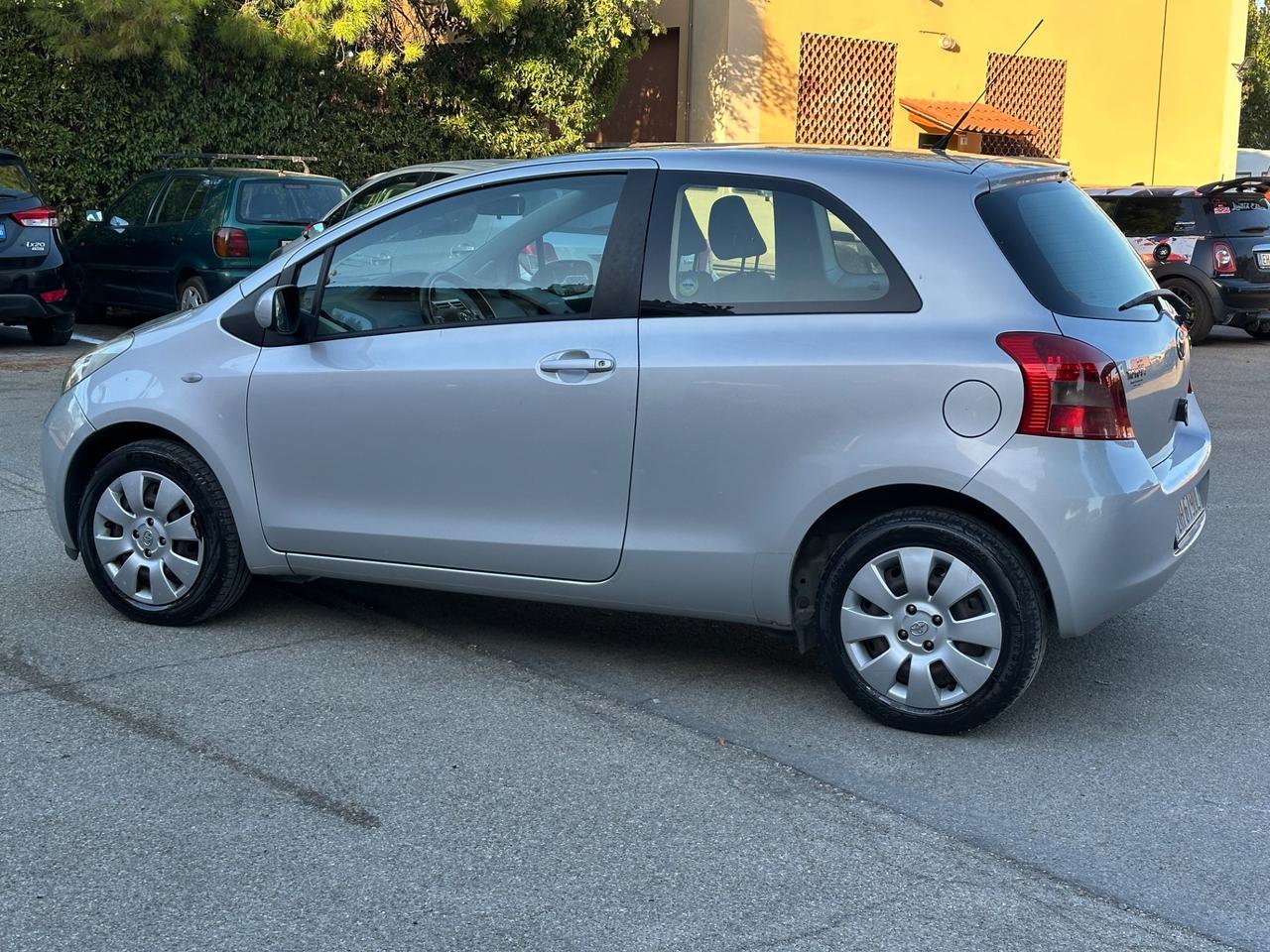 Toyota Yaris 1.3 3 porte Sol