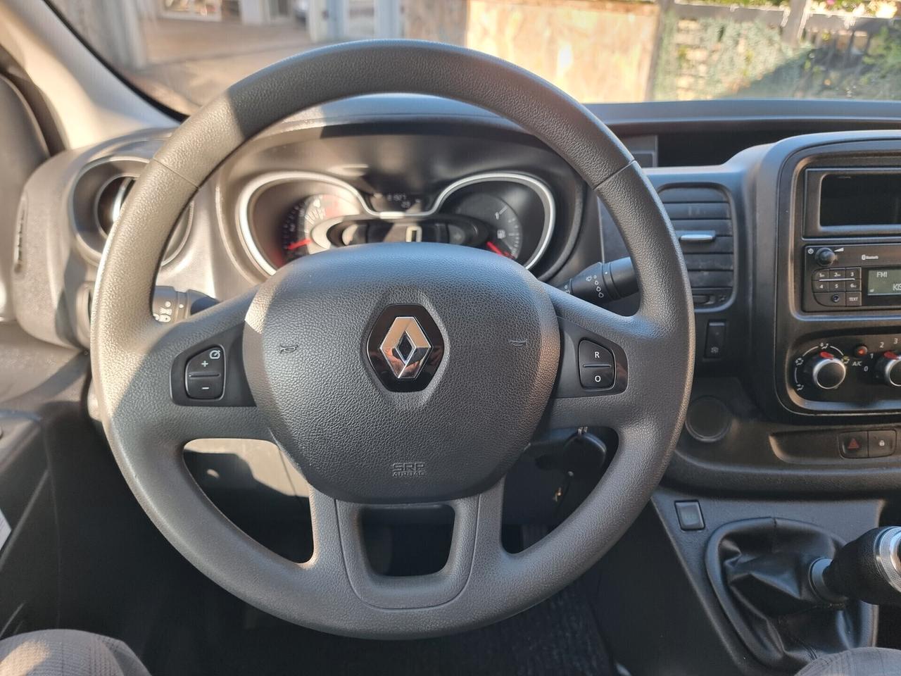 Renault TRAFIC 2.0 DCI L2 PL TB PASSO LUNGO TETTO BASSO IVA ESCLUSA
