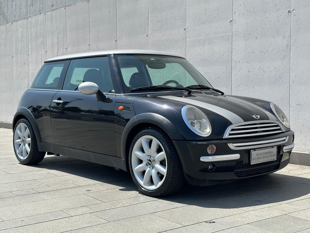 Mini 1.6 16V Cooper Neopatentati