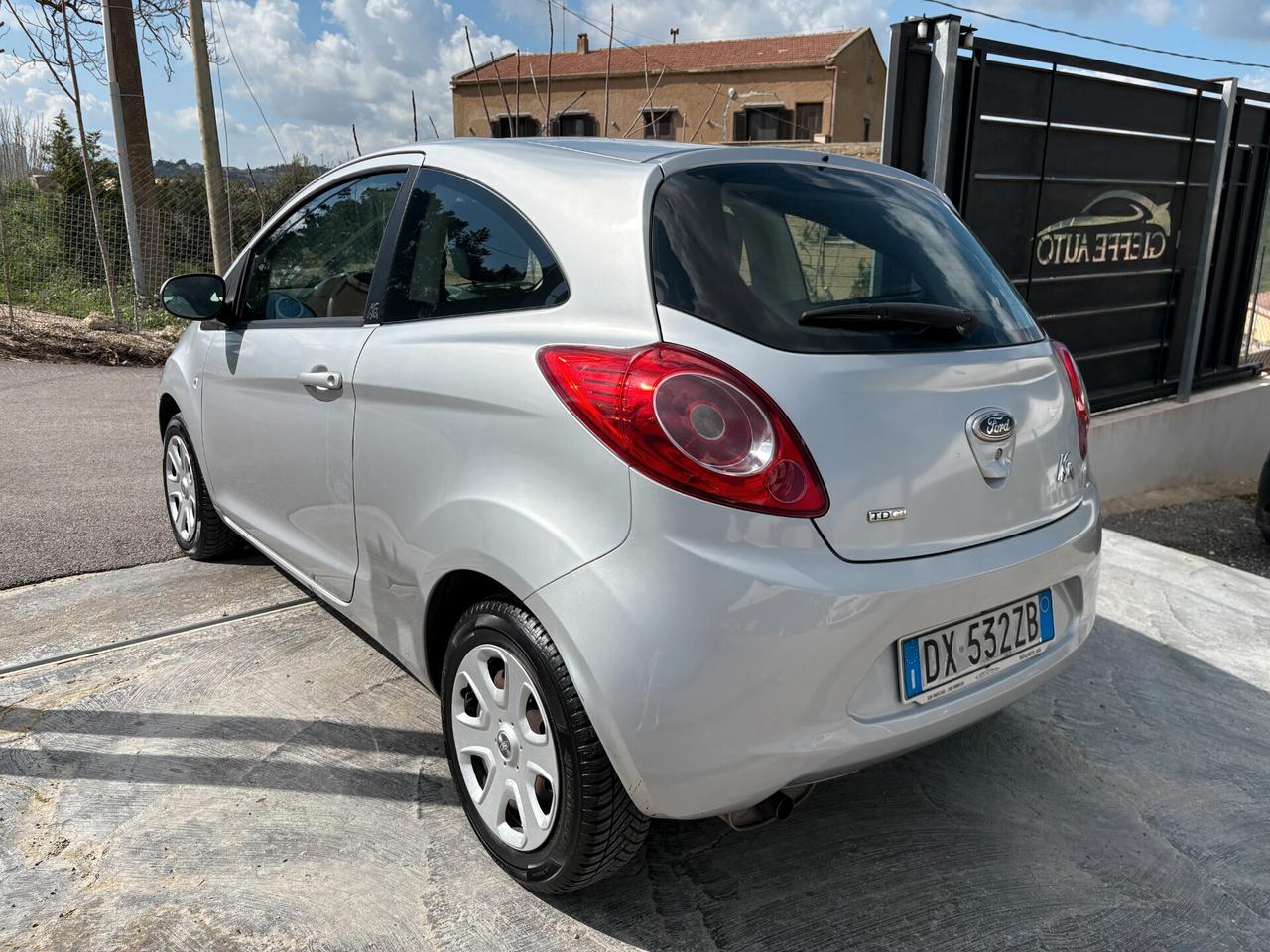 Ford Ka 1.3 TDCi 75CV Titanium