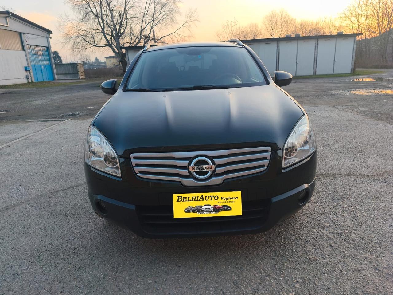 Nissan Qashqai 2009---1.5 Diesel 7 Posti