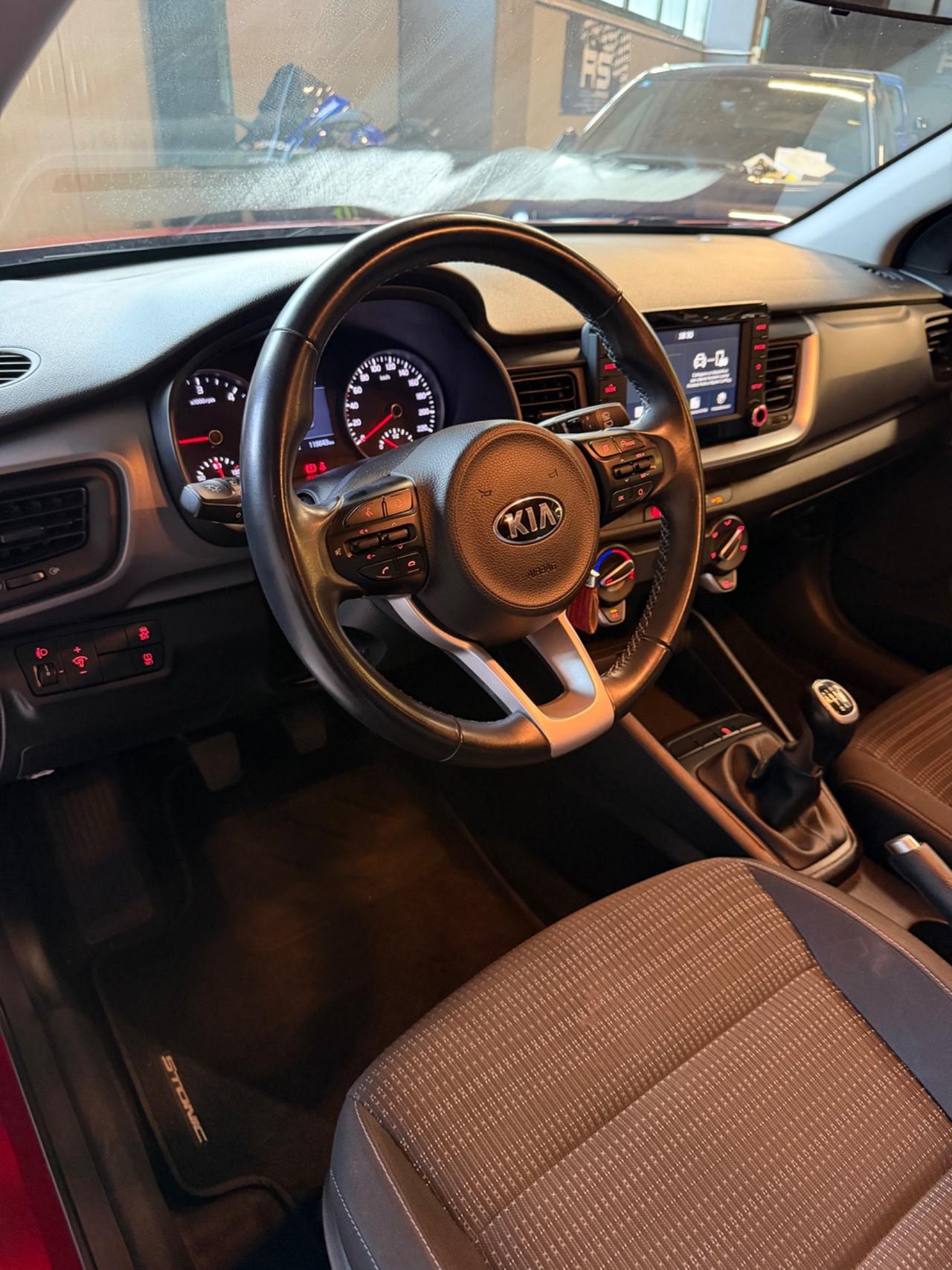 Kia STONIC 1.6 CRDI 5P KMCERT NEOPAT GARANZ
