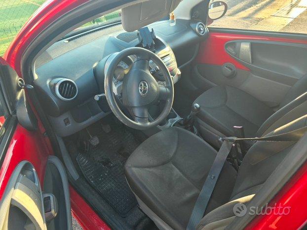 Toyota aygo 1.0 benzina
