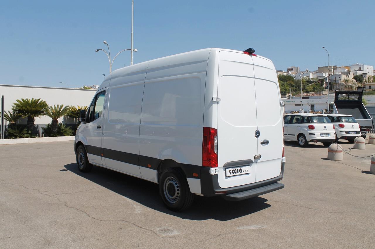 Mercedes-benz eSprinter Furgone 41 kWh L2H2