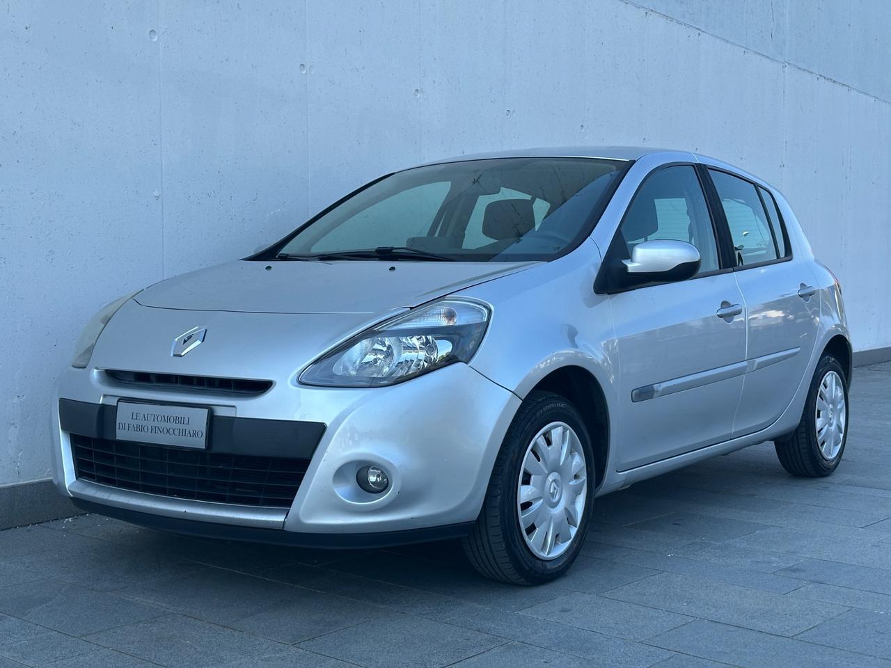 Renault Clio 1.2 16V 5 porte Luxe