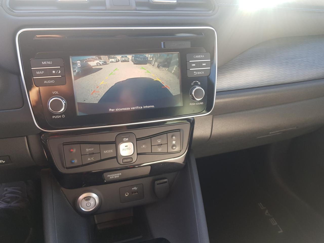 Nissan Leaf Acenta 40kWh 150cv