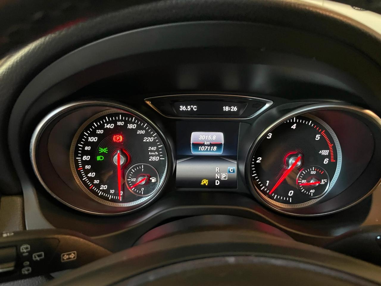 Mercedes-benz GLA 200 d Automatic Sport
