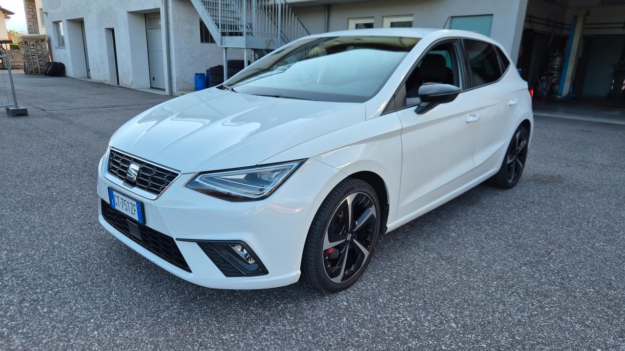 Seat Ibiza 1.0 EcoTSI 110 CV 5 porte FR