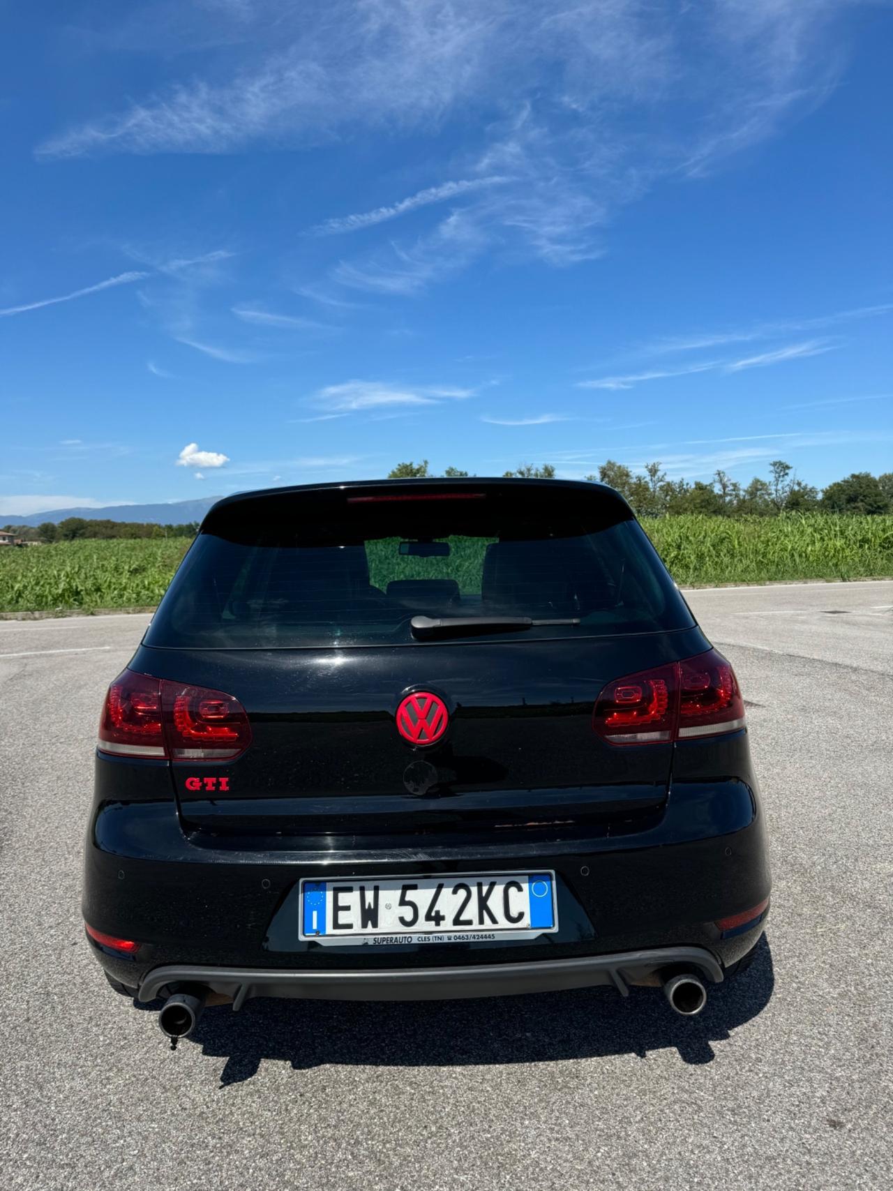Volkswagen Golf GTI 2.0 TSI 5p.