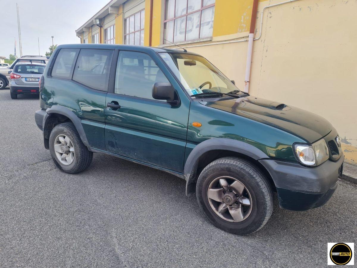 NISSAN Terrano Autocarro-2.7 TDI