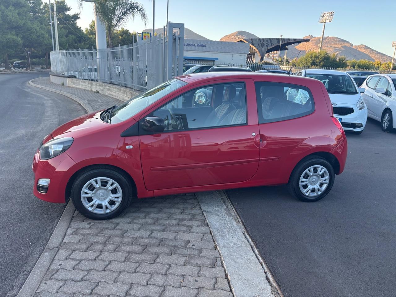 Renault Twingo 1.2 16V BVR Live