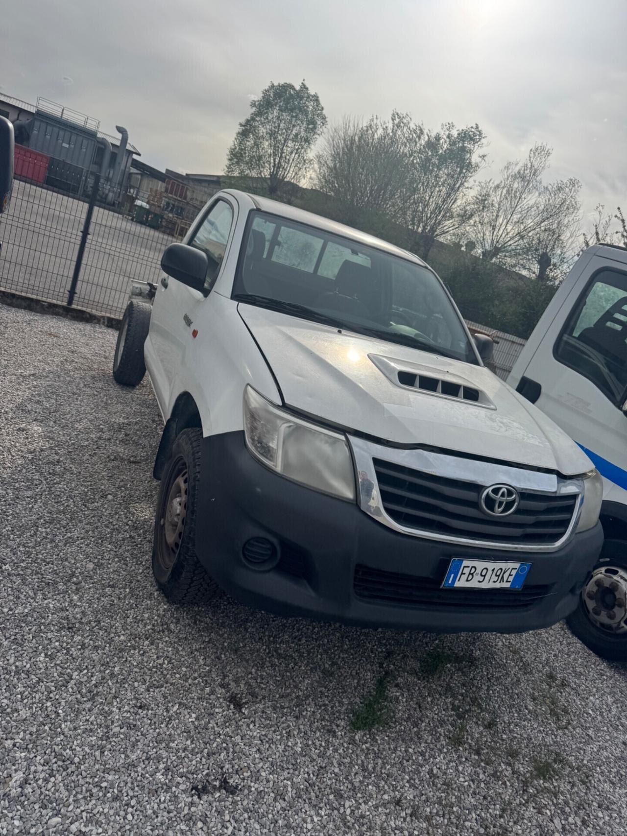 Toyota Hylux anno 2015 cc 2.5 diesel