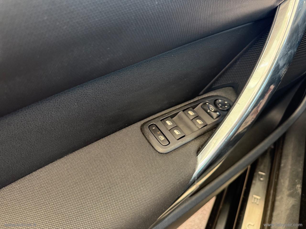 PEUGEOT 308 2.0 HDi 140 CV CC Féline