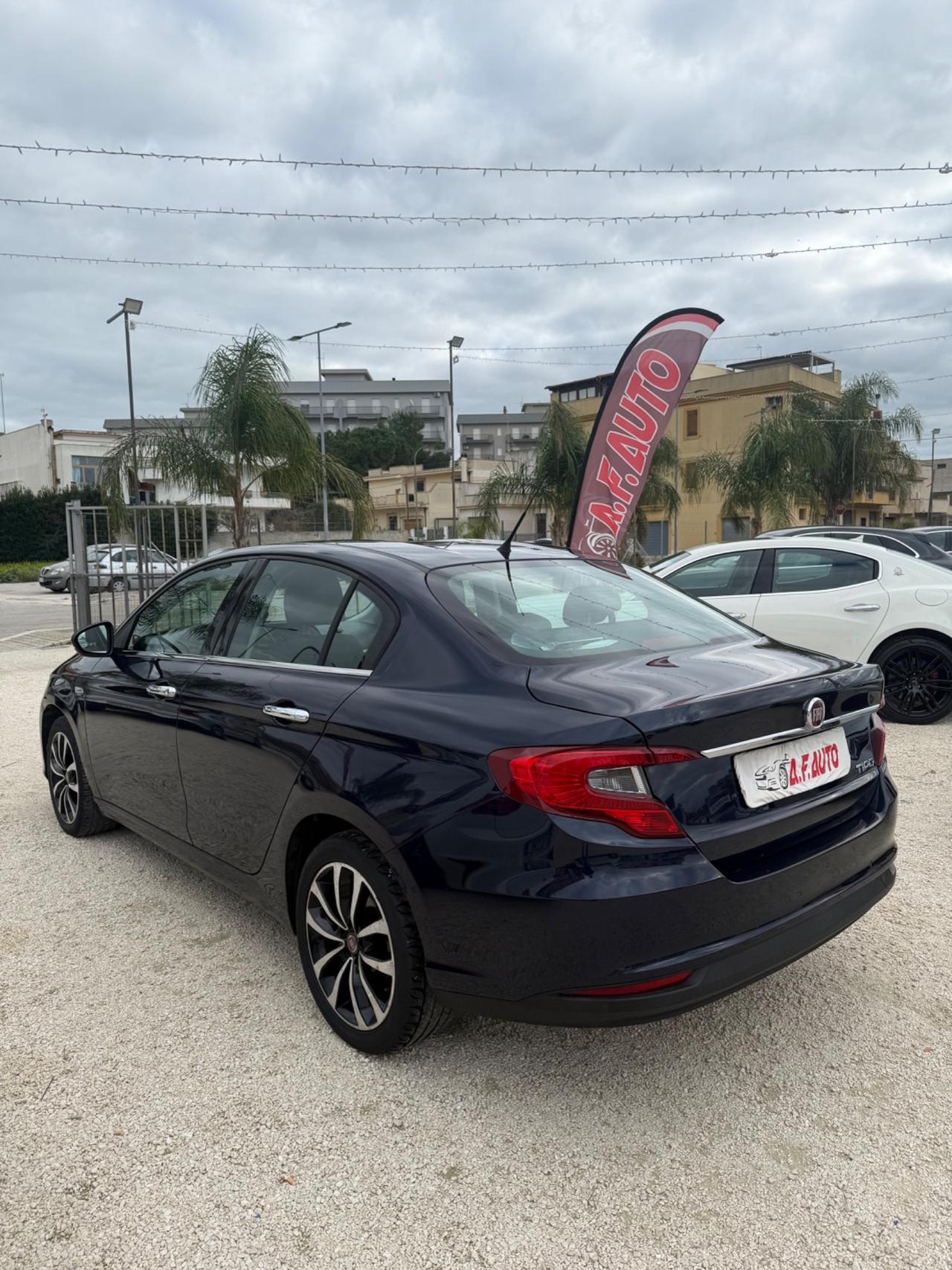 Fiat Tipo 1.6 Mjt 4 porte Lounge