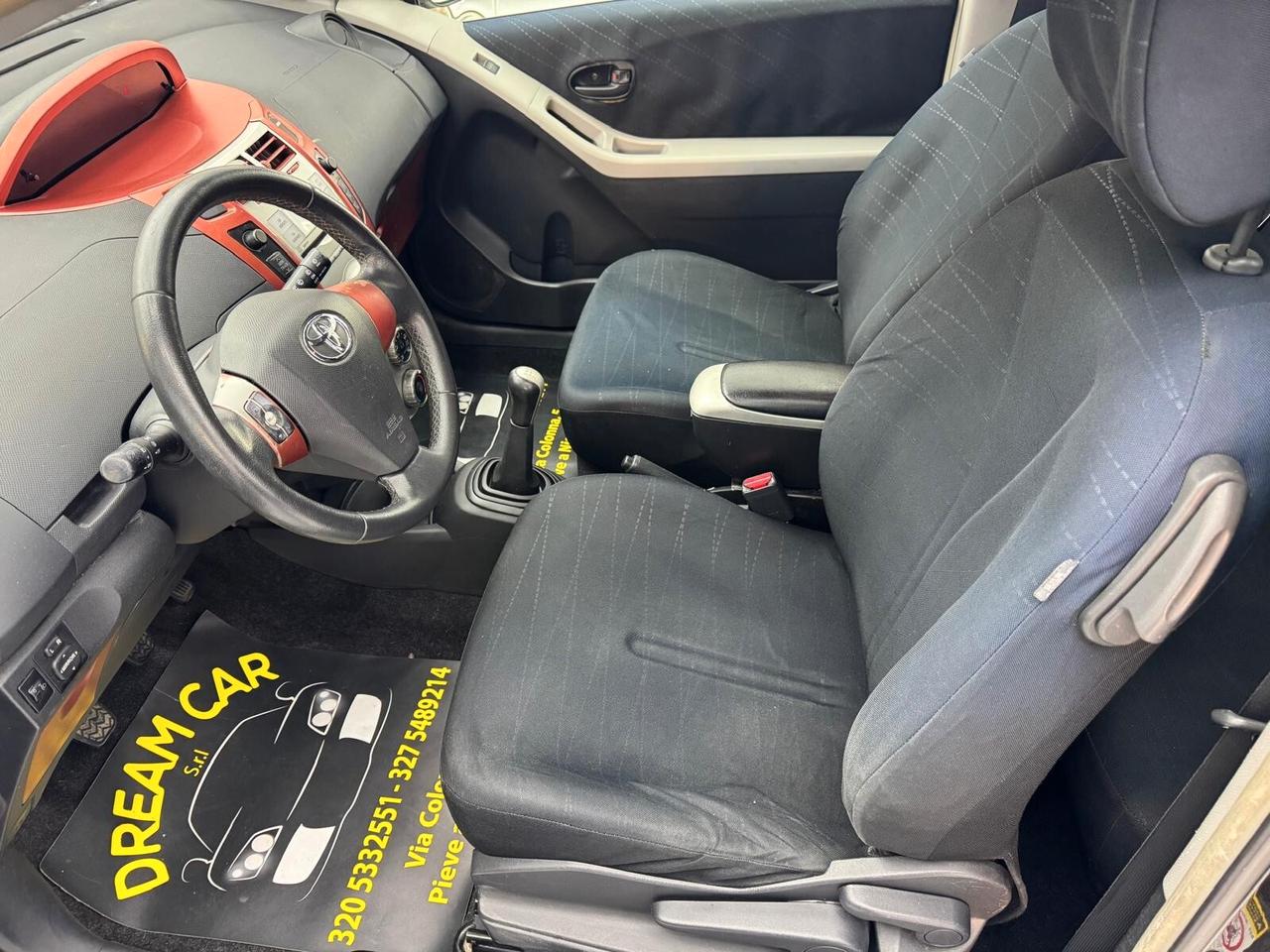 Toyota Yaris 1.0 Benzina 69Cv - Ok neopatentati