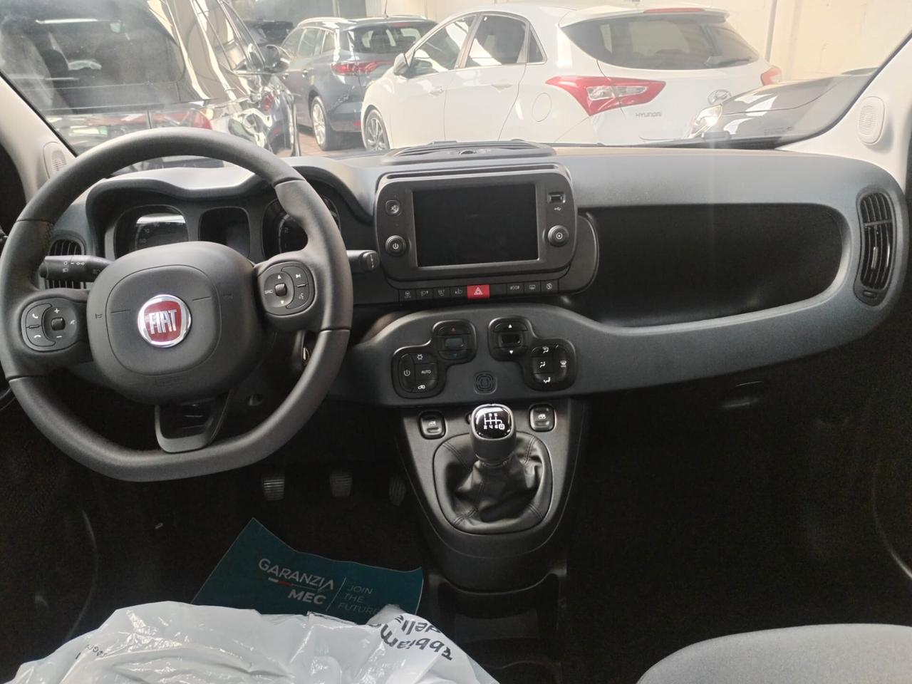 Fiat Panda 1.0 FireFly S&S Hybrid Red