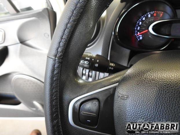 RENAULT - Clio - 1.2 75 CV 5p. Life 5p-Climat-Usb-