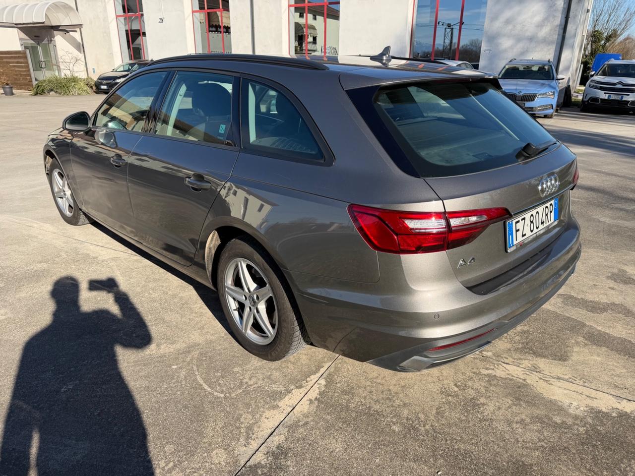 Audi A4 Avant 30 TDI/136 CV S tronic Business Advanced