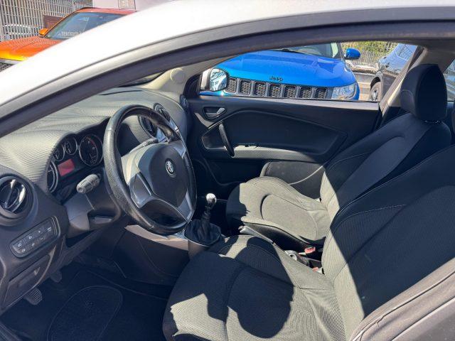 ALFA ROMEO MiTo 1.6 JTDm 16V Distinctive Sport Pack