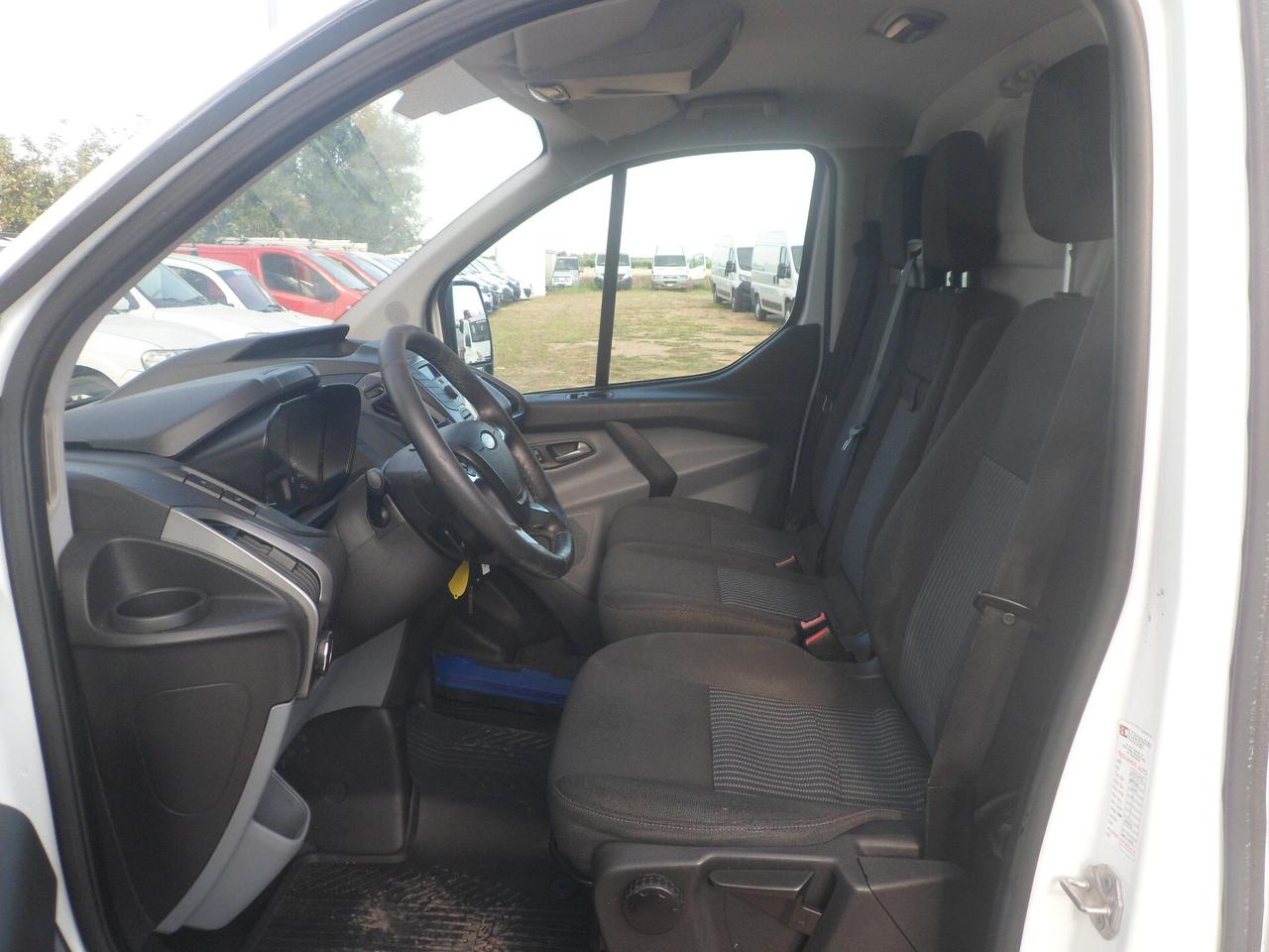 Ford Transit Custom furgone