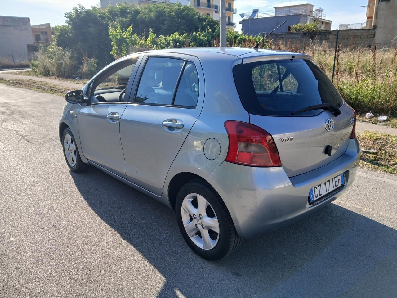 Toyota Yaris 1.4 diesel 90cv SOLO 139 Mila km Nuov