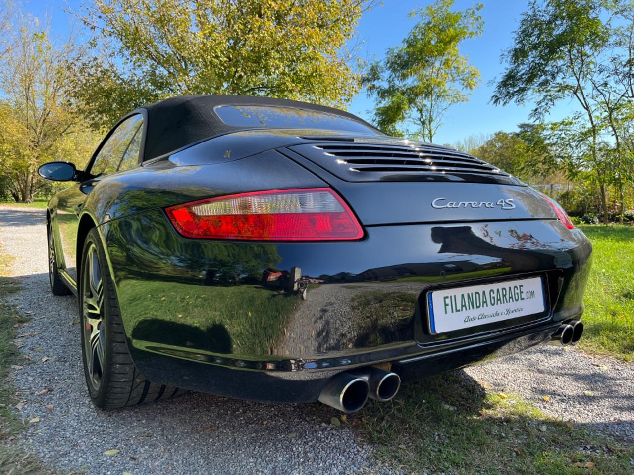 Porsche 911 Carrera 4S Cabriolet