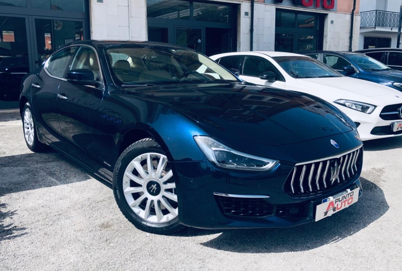 Maserati Ghibli L4 330 CV MHEV Granlusso