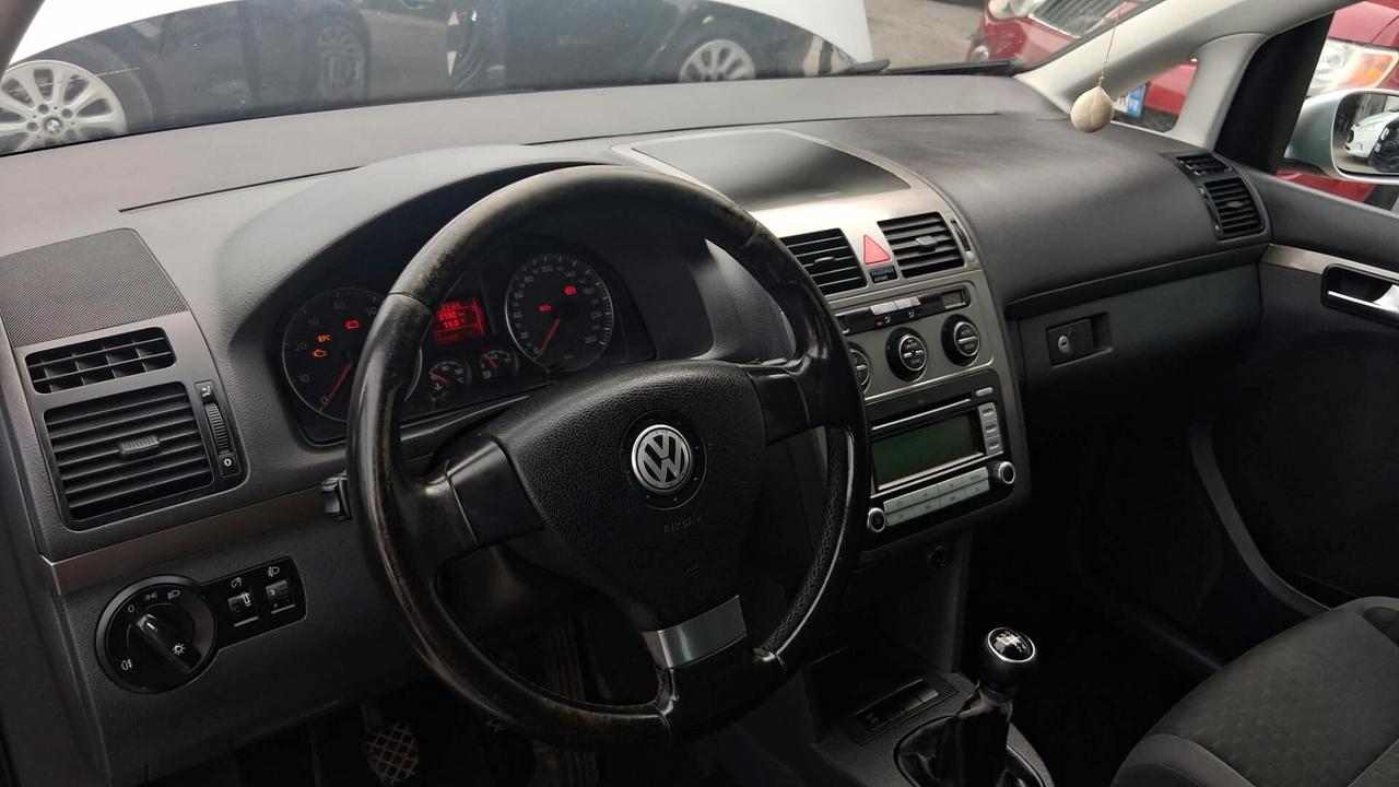 Volkswagen Touran 2.0 Highline Ecofuel