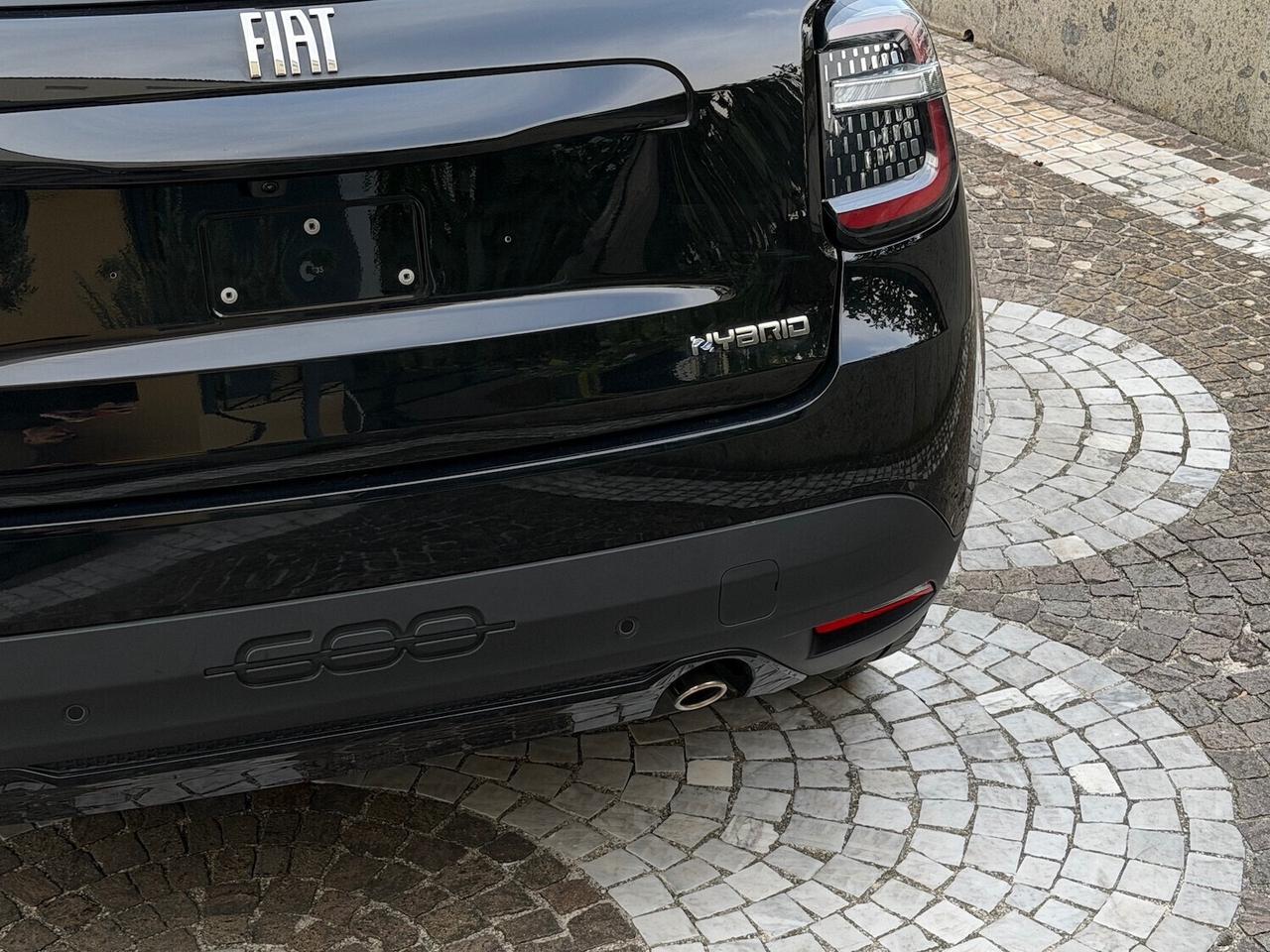 Fiat 600 Hybrid 110 CV DCT MHEV La Prima