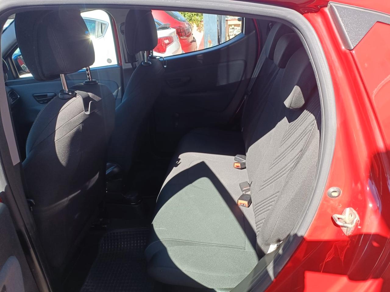Lancia Ypsilon 1.2 69 CV 5 porte GPL Gold Plus