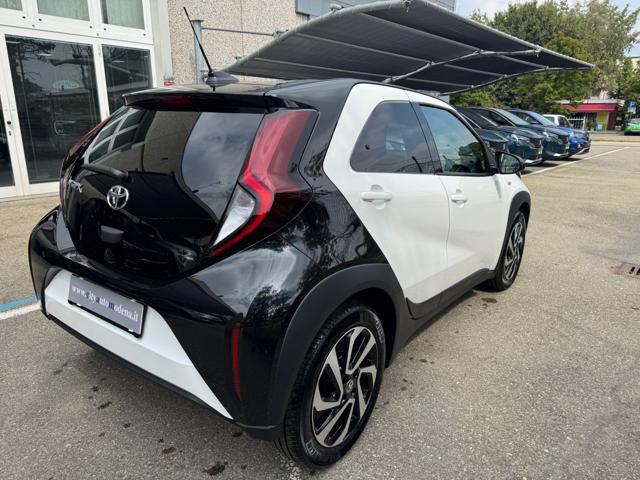 TOYOTA Aygo X 1.0 VVT-i 72 CV 5 porte Trend BICOLOR KM.0