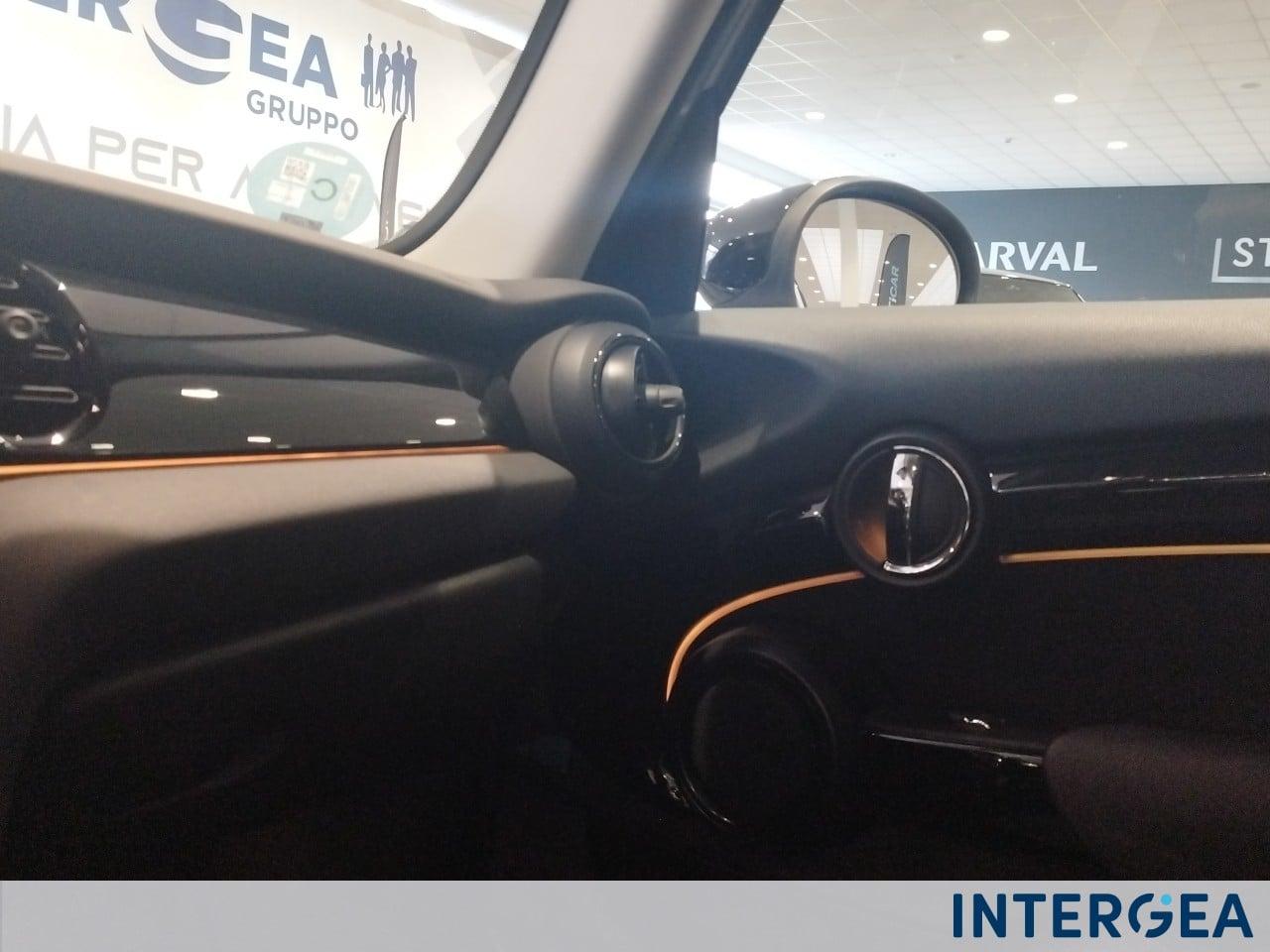 MINI Mini 5p 1.5 Cooper Classic auto