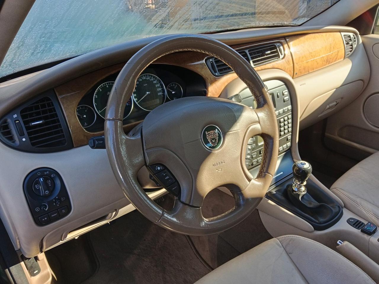 Jaguar X-Type 2.5 V6 24V cat Executive