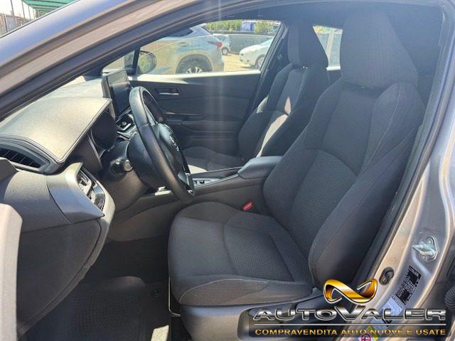 TOYOTA C-HR 1.8 Hybrid E-CVT Active